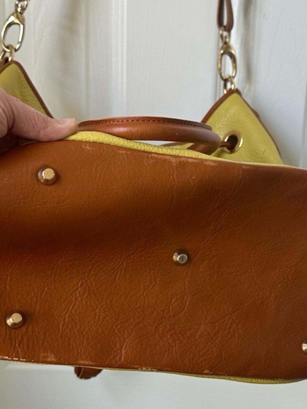 Valentina Italia Yellow Leather Drawstring Shoulder Bag with Brown Trim - Picture 9 of 13